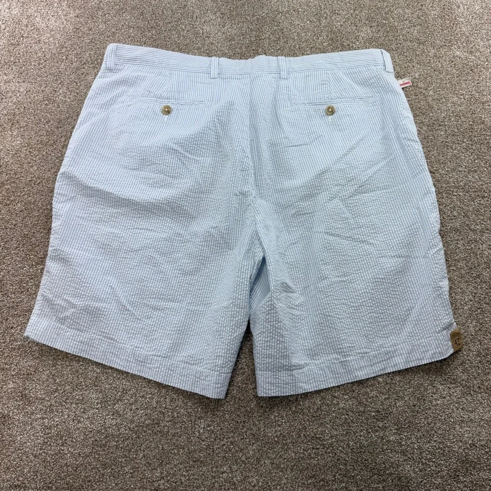 NEW Roundtree & Yorke Casuals Mens 42 Striped Seersucker Relaxed Shorts Casual